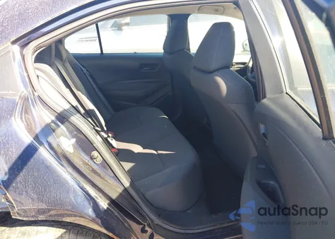 2022 Toyota Corolla Le z USA, uszkodzony, nr VIN 5YFEPMAE1NP328527